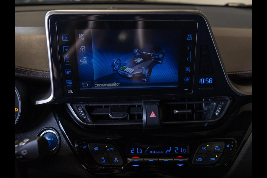 Toyota C-HR 1.8 Hybrid Premium / 122pk / Trekhaak / Achteruitrij camera / Dodehoek herkenning /