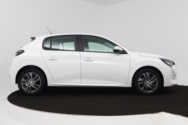 Peugeot 208 1.2 PureTech Blue Lease Active (PARKEERSENSOREN ACHTER, NAVIGATIE, BLUETOOTH, NL-AUTO, GOED ONDERHOUDEN)