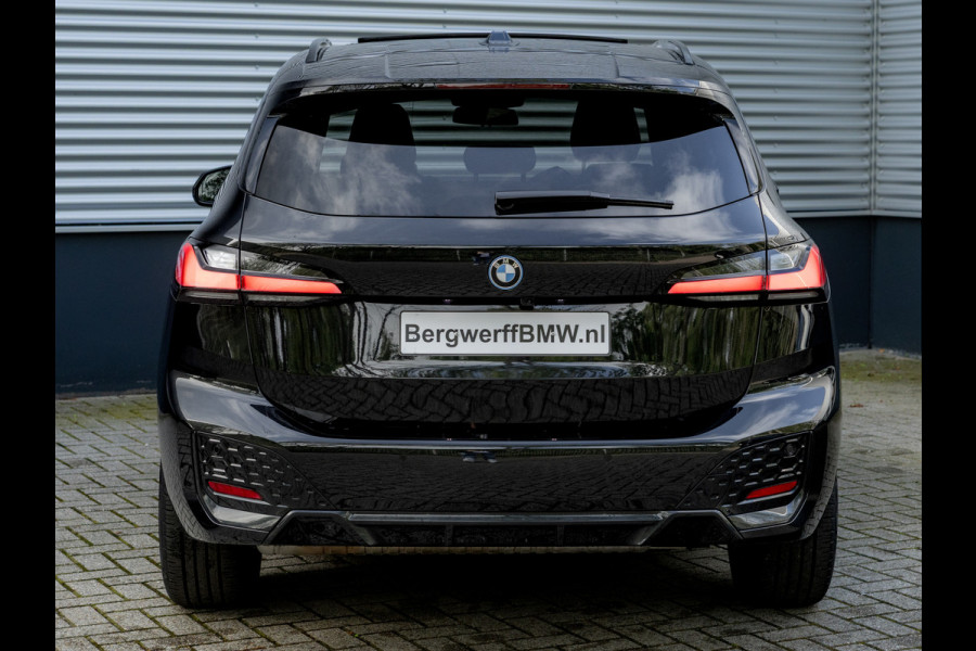 BMW 2 Serie Active Tourer 225e xDrive - M-Sport - Pano - 360 Camera - Head-up