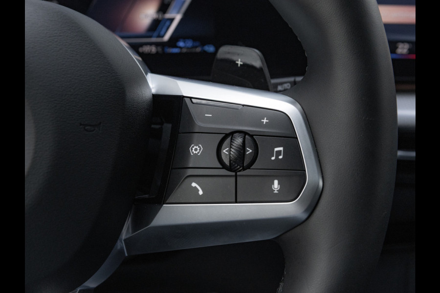 BMW 2 Serie Active Tourer 225e xDrive - M-Sport - Pano - 360 Camera - Head-up
