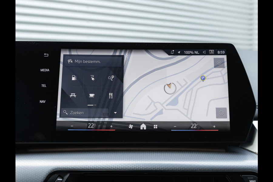 BMW 2 Serie Active Tourer 225e xDrive - M-Sport - Pano - 360 Camera - Head-up