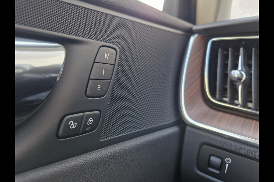 Volvo XC60 2.0 T5 AWD Inscription Automaat | BLIS | Leder | Camera | Navi | Stoelverwarming | 4S Banden |
