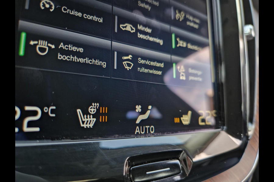 Volvo XC60 2.0 T5 AWD Inscription Automaat | BLIS | Leder | Camera | Navi | Stoelverwarming | 4S Banden |
