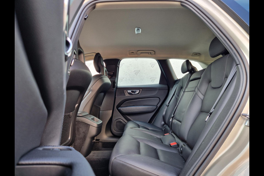 Volvo XC60 2.0 T5 AWD Inscription Automaat | BLIS | Leder | Camera | Navi | Stoelverwarming | 4S Banden |