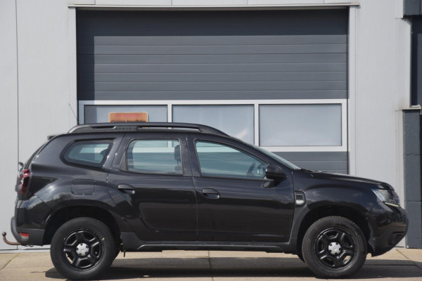 Dacia Duster 4WD 1.3 TCe 4x4 Essential awd AIRCO TREKHAAK