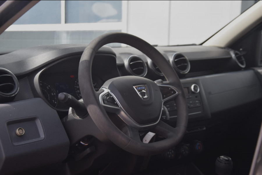 Dacia Duster 4WD 1.3 TCe 4x4 Essential awd AIRCO TREKHAAK
