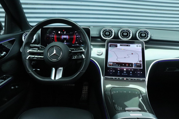 Mercedes-Benz C-Klasse 300 e AMG Line | PANO | 360 Camera | Full option!