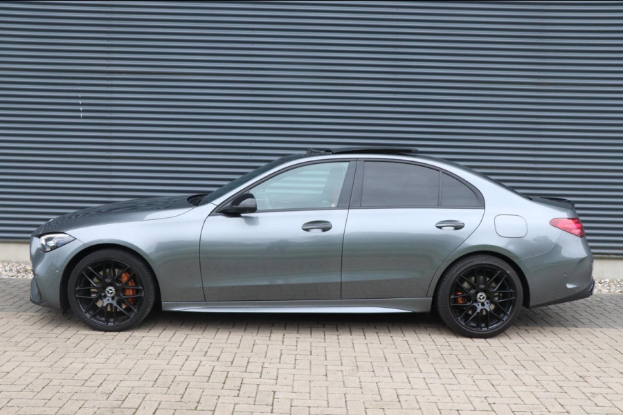 Mercedes-Benz C-Klasse 300 e AMG Line | PANO | 360 Camera | Full option!