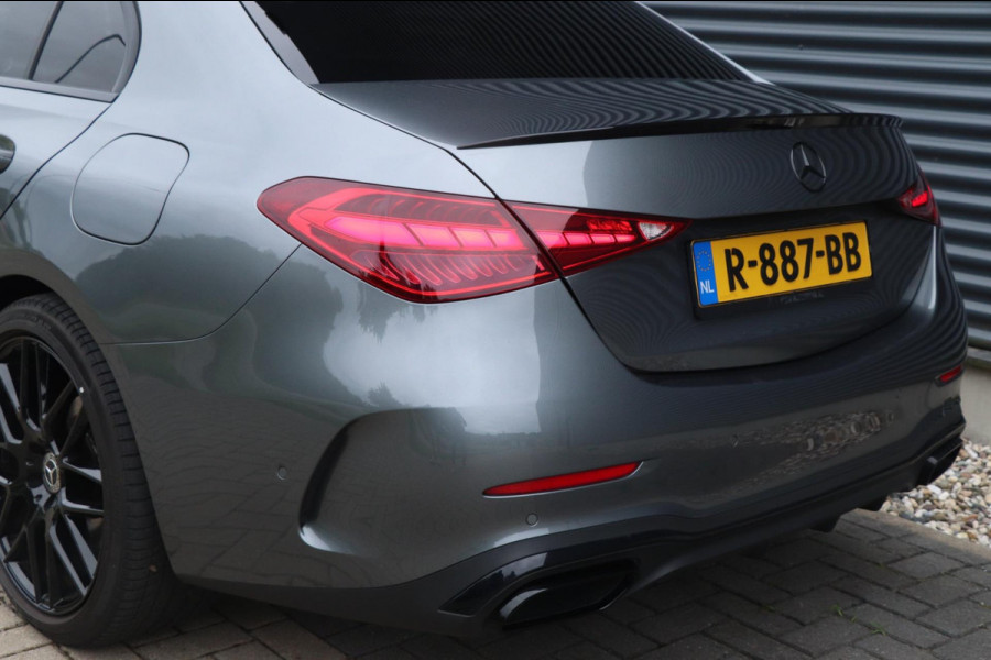 Mercedes-Benz C-Klasse 300 e AMG Line | PANO | 360 Camera | Full option!