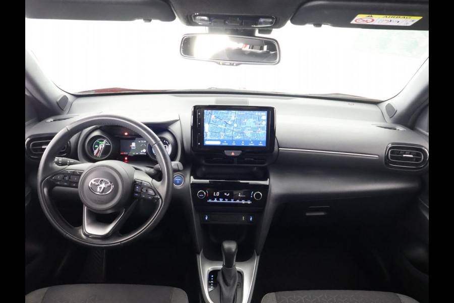 Toyota Yaris Cross 1.5 HYBRID DYNAMIC BI-TONE AUTOMAAT CARPLAY NAVIGATIE. CAMERA .COMPLEET. GARANTIE TOT 5- 2033!
