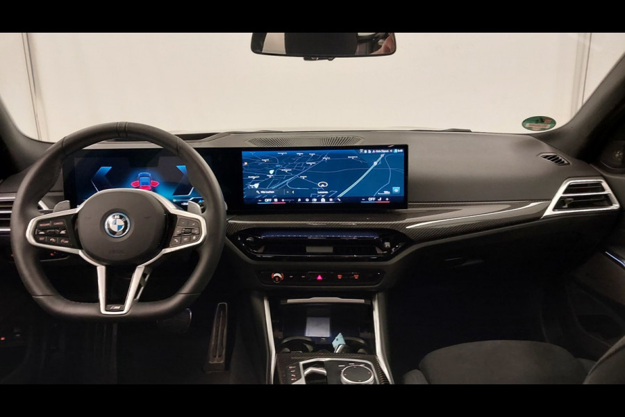 BMW 3 Serie Touring 330e xDrive M-Sport Pro LCI.2 Pano Trekh ACC 360 H/K HUD Adp-onderstel
