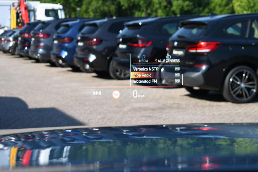 BMW 3 Serie Touring 330e xDrive M-Sport Pro LCI.2 Pano Trekh ACC 360 H/K HUD Adp-onderstel