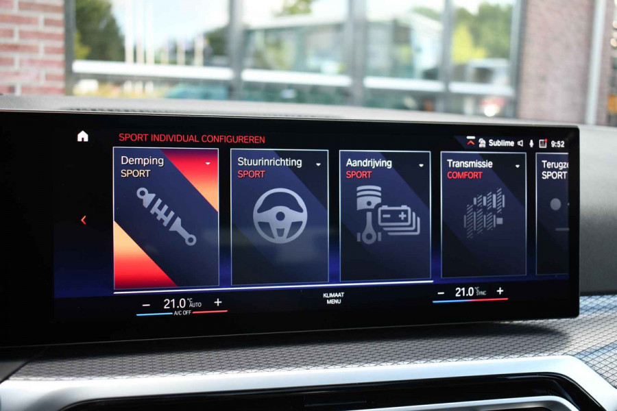 BMW 3 Serie Touring 330e xDrive M-Sport Pro LCI.2 Pano Trekh ACC 360 H/K HUD Adp-onderstel