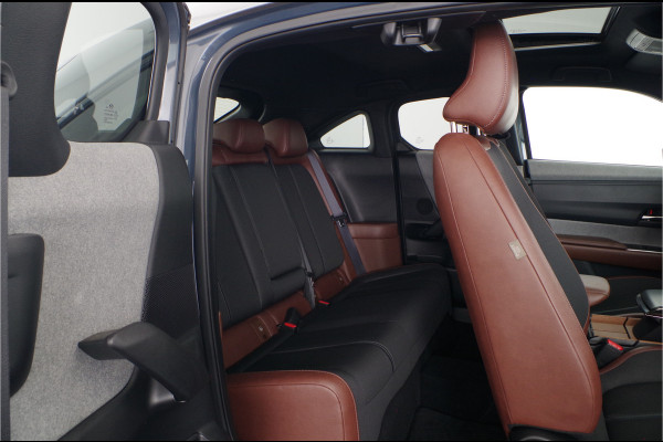 Mazda MX-30 e-SkyActiv 145 Luxury 36 kWh > Head-up/Bose/360 camera/schuifdak/Keyless entry...