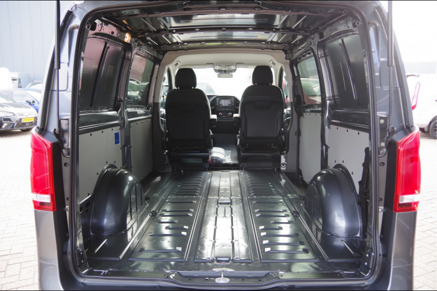 Mercedes-Benz Vito 114 CDI L2 AUT. LED, CLIMA, CAMERA, NAVI, CRUISE, PARKEERSENSOREN, APPLE CARPLAY,