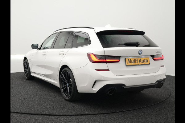 BMW 3 Serie Touring 320e M Sport 204pk Plug In Hybrid Dealer O.H PHEV | Alcantara Sportstoelen Verwarmd | 19"L.M | Sfeerverlichting | Apple Carplay | DAB | Virtual | Navi Full Map |