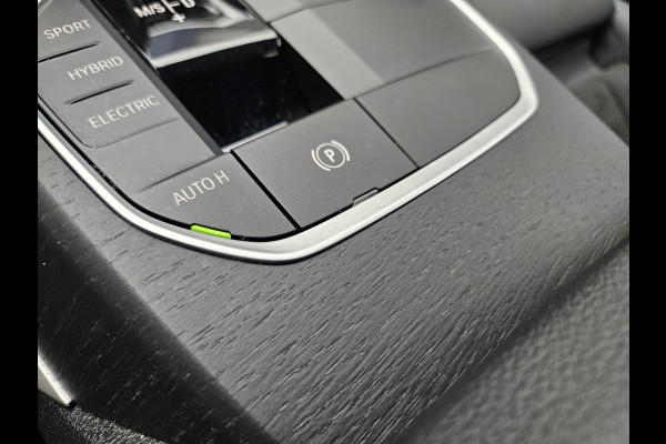 BMW 3 Serie Touring 320e M Sport 204pk Plug In Hybrid Dealer O.H PHEV | Alcantara Sportstoelen Verwarmd | 19"L.M | Sfeerverlichting | Apple Carplay | DAB | Virtual | Navi Full Map |