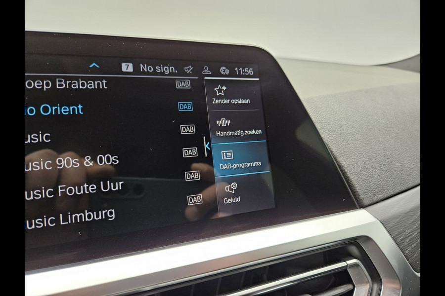 BMW 3 Serie Touring 320e M Sport 204pk Plug In Hybrid Dealer O.H PHEV | Alcantara Sportstoelen Verwarmd | 19"L.M | Sfeerverlichting | Apple Carplay | DAB | Virtual | Navi Full Map |