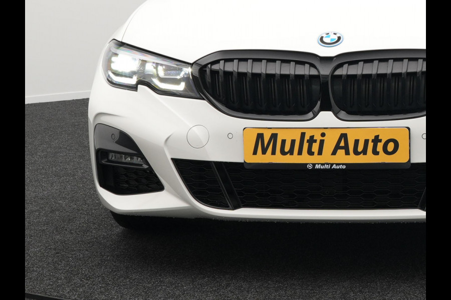 BMW 3 Serie Touring 320e M Sport 204pk Plug In Hybrid Dealer O.H PHEV | Alcantara Sportstoelen Verwarmd | 19"L.M | Sfeerverlichting | Apple Carplay | DAB | Virtual | Navi Full Map |