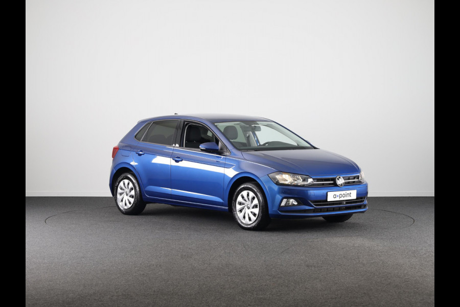 Volkswagen Polo 1.0 TSI Comfortline 95 pk | Navigatie | Parkeersensoren | Adaptieve cruise control | Apple Carplay/Android Auto |