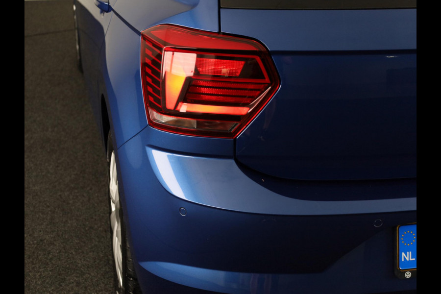 Volkswagen Polo 1.0 TSI Comfortline 95 pk | Navigatie | Parkeersensoren | Adaptieve cruise control | Apple Carplay/Android Auto |