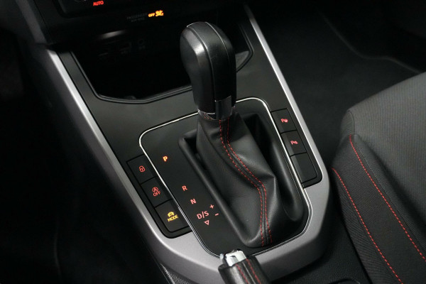 Seat Arona 1.0 TSI FR Sport Automaat | CarPlay | Virtual | Camera | Cruise | Led | Pdc | Sfeer |