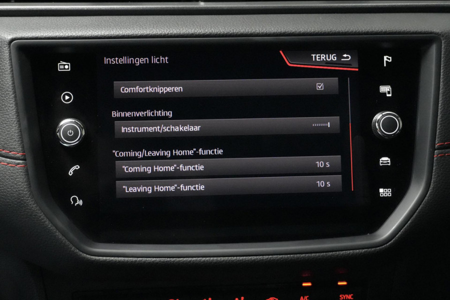 Seat Arona 1.0 TSI FR Sport Automaat | CarPlay | Virtual | Camera | Cruise | Led | Pdc | Sfeer |