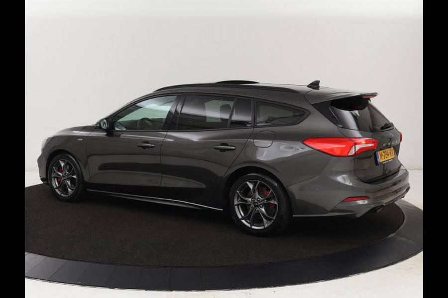 Ford Focus 1.5 EcoBoost ST Line X | Panoramadak | Trekhaak | Camera | Carplay | Digital Cockpit | Adaptive cruise | B&O Sound | Navigatie | Climate control | Keyless | Full LED