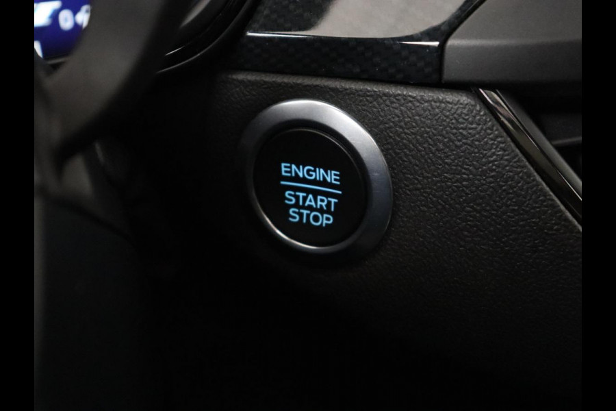Ford Focus 1.5 EcoBoost ST Line X | Panoramadak | Trekhaak | Camera | Carplay | Digital Cockpit | Adaptive cruise | B&O Sound | Navigatie | Climate control | Keyless | Full LED
