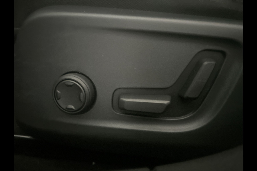 Polestar 2 Long Range Dual Motor Launch Edition 78kWh | Panoramadak | Achterbank verwarmd