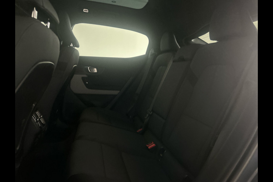 Polestar 2 Long Range Dual Motor Launch Edition 78kWh | Panoramadak | Achterbank verwarmd