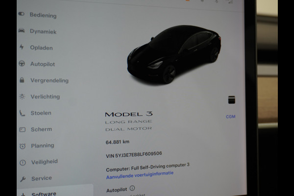 Tesla Model 3 Long Range AWD 75kWh 463PK Trekhaak SOH 88% FSD-3 Computer Premium Audio 4wd AutoPilot Panoramadak Camera's Leer Adaptive-Cruise Stoel en achterbank verwarming Electr.Stoelen+Memory+Easy-Entry WiFi 1.000kg Trekgewicht 1e Eigenaar Org. Nederlandse Auto Garantie op Accu/Motor tot 28-12-2027/192.000km