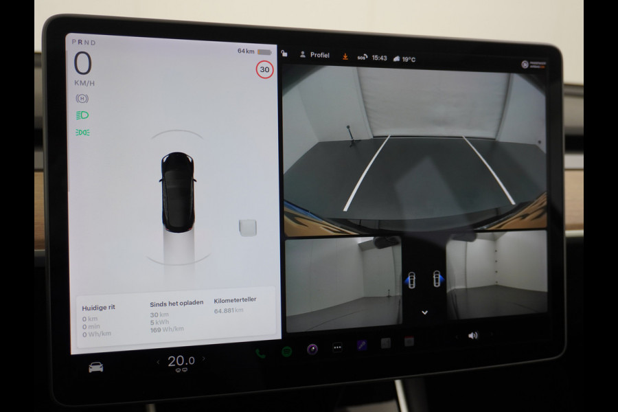 Tesla Model 3 Long Range AWD 75kWh 463PK Trekhaak SOH 88% FSD-3 Computer Premium Audio 4wd AutoPilot Panoramadak Camera's Leer Adaptive-Cruise Stoel en achterbank verwarming Electr.Stoelen+Memory+Easy-Entry WiFi 1.000kg Trekgewicht 1e Eigenaar Org. Nederlandse Auto Garantie op Accu/Motor tot 28-12-2027/192.000km