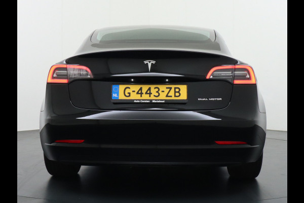 Tesla Model 3 Long Range AWD 75kWh 463PK Trekhaak SOH 88% FSD-3 Computer Premium Audio 4wd AutoPilot Panoramadak Camera's Leer Adaptive-Cruise Stoel en achterbank verwarming Electr.Stoelen+Memory+Easy-Entry WiFi 1.000kg Trekgewicht 1e Eigenaar Org. Nederlandse Auto Garantie op Accu/Motor tot 28-12-2027/192.000km