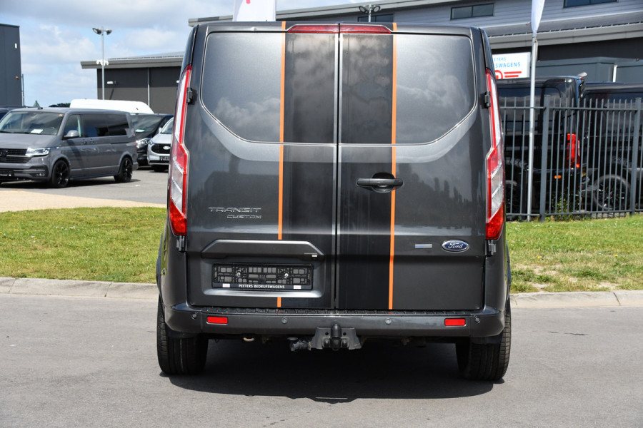 Ford Transit Custom 2.0 TDCI L1H1 Sport DC Camera, Cruise, Carplay, 170PK, Automaat, LED, 2 x Schuifdeur, Trekhaak, Leder, Uniek!