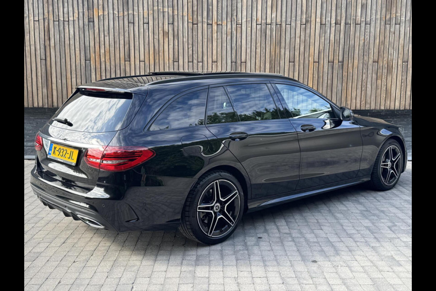 Mercedes-Benz C-Klasse Estate 180 AMG Automaat | Night Pakket | Panoramadak | Stoelverwarming | Achteruitrijcamera | LED verlichting | Apple CarPlay |