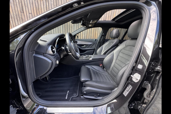 Mercedes-Benz C-Klasse Estate 180 AMG Automaat | Night Pakket | Panoramadak | Stoelverwarming | Achteruitrijcamera | LED verlichting | Apple CarPlay |