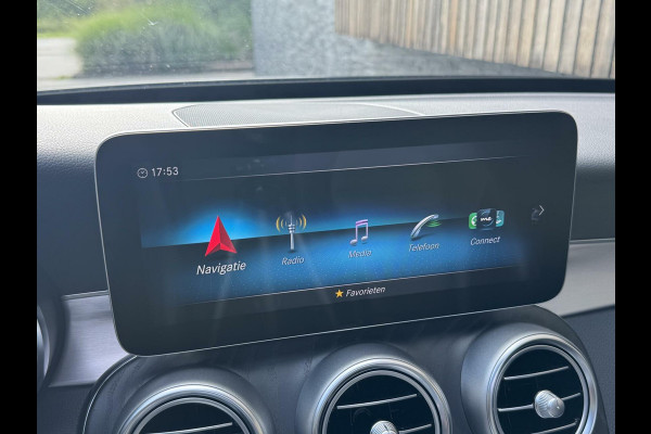 Mercedes-Benz C-Klasse Estate 180 AMG Automaat | Night Pakket | Panoramadak | Stoelverwarming | Achteruitrijcamera | LED verlichting | Apple CarPlay |