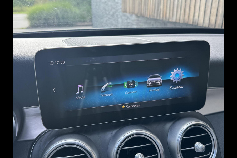 Mercedes-Benz C-Klasse Estate 180 AMG Automaat | Night Pakket | Panoramadak | Stoelverwarming | Achteruitrijcamera | LED verlichting | Apple CarPlay |