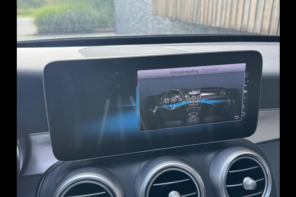 Mercedes-Benz C-Klasse Estate 180 AMG Automaat | Night Pakket | Panoramadak | Stoelverwarming | Achteruitrijcamera | LED verlichting | Apple CarPlay |