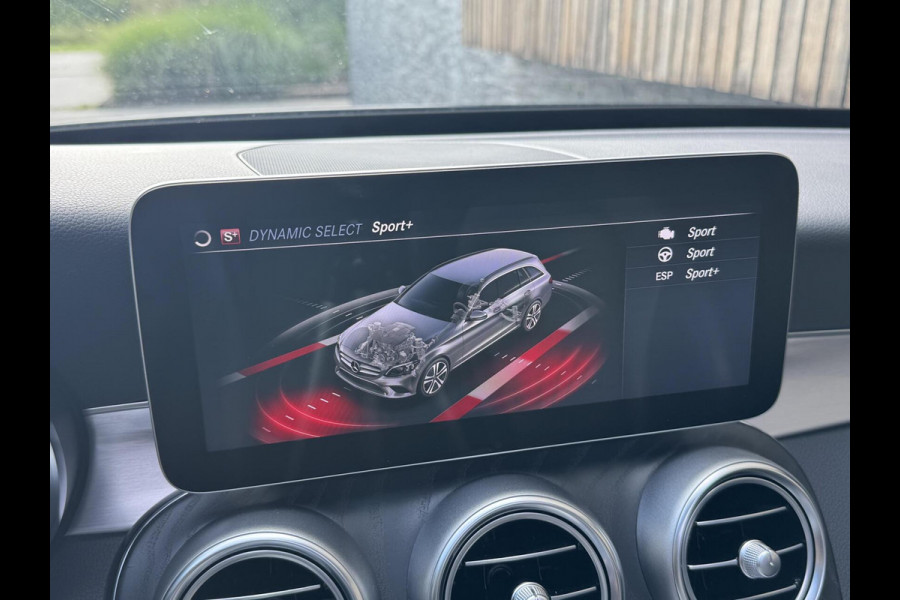 Mercedes-Benz C-Klasse Estate 180 AMG Automaat | Night Pakket | Panoramadak | Stoelverwarming | Achteruitrijcamera | LED verlichting | Apple CarPlay |