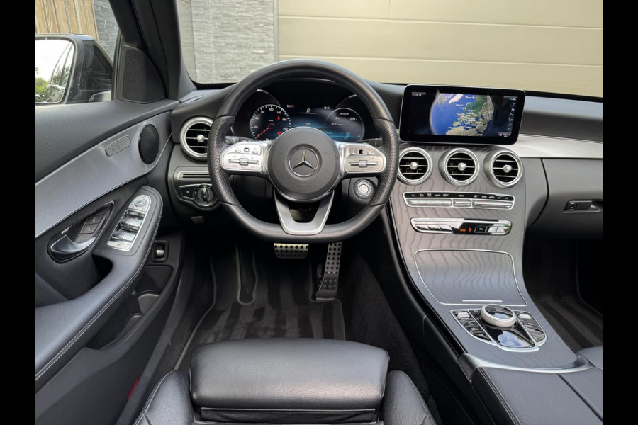 Mercedes-Benz C-Klasse Estate 180 AMG Automaat | Night Pakket | Panoramadak | Stoelverwarming | Achteruitrijcamera | LED verlichting | Apple CarPlay |