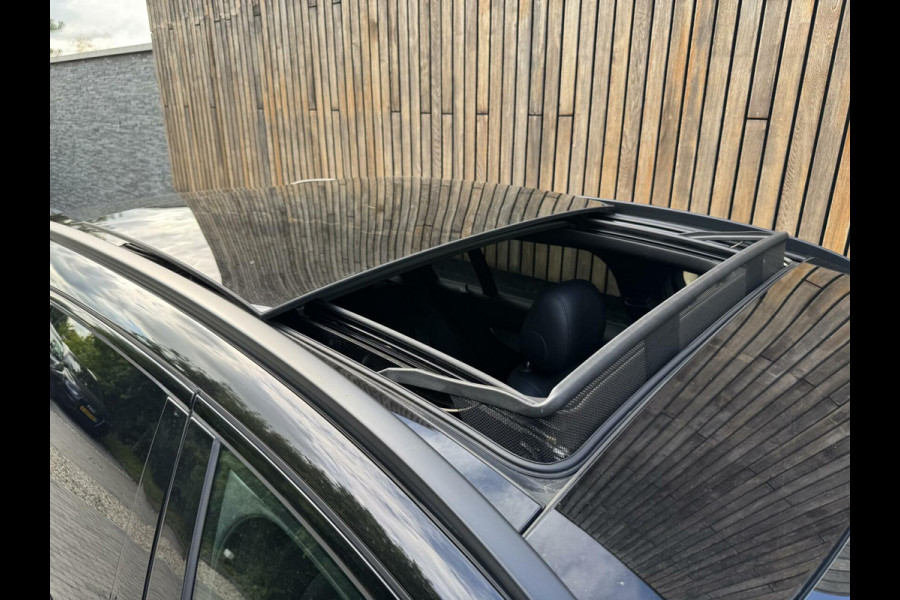 Mercedes-Benz C-Klasse Estate 180 AMG Automaat | Night Pakket | Panoramadak | Stoelverwarming | Achteruitrijcamera | LED verlichting | Apple CarPlay |