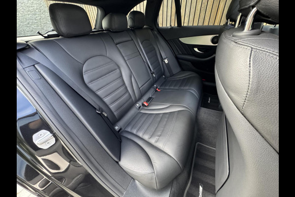 Mercedes-Benz C-Klasse Estate 180 AMG Automaat | Night Pakket | Panoramadak | Stoelverwarming | Achteruitrijcamera | LED verlichting | Apple CarPlay |