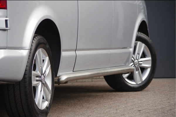 Volkswagen Transporter 2.0 TDI L2 Highline 3-ZITS, TREKHAAK, CAMERA, CRUISE, AIRCO, CARPLAY, AIRCO, BLUETOOTH, NL AUTO, NAP