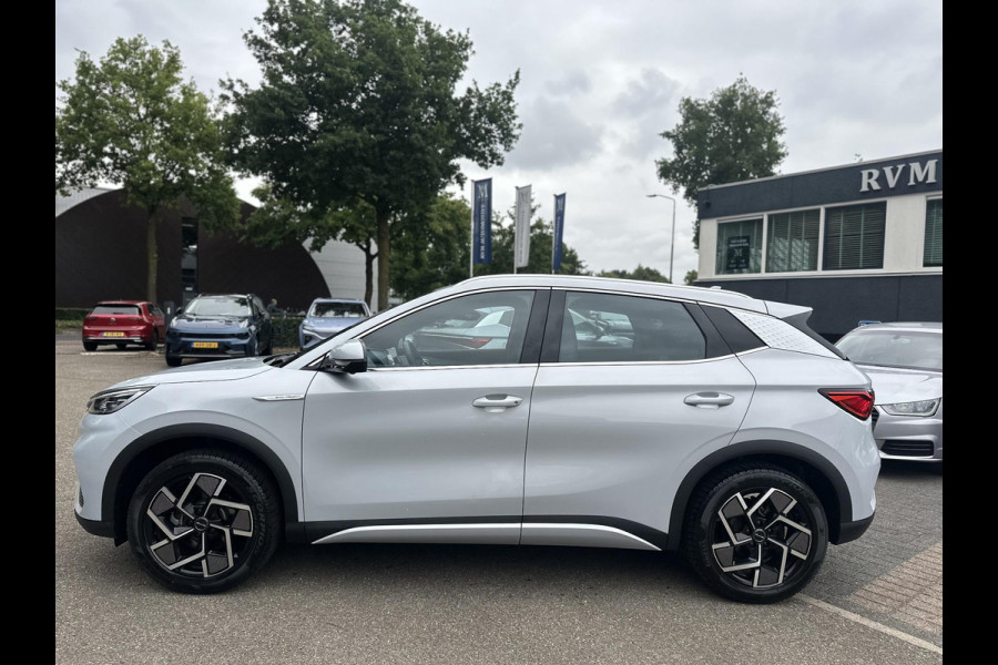 BYD ATTO 3 Design COMPLETE AUTO | RIJKLAAR INCL. FABR. GARANTIE T/M 2029 | AANDRIJFLIJN EN ACCU ZELFS T/M 2031