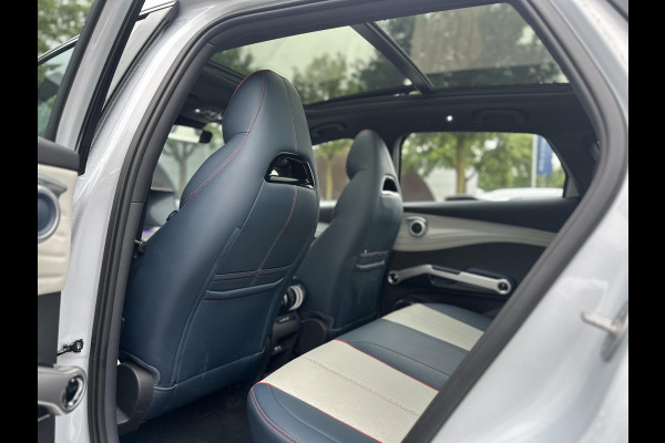 BYD ATTO 3 Design COMPLETE AUTO | RIJKLAAR INCL. FABR. GARANTIE T/M 2029 | AANDRIJFLIJN EN ACCU ZELFS T/M 2031