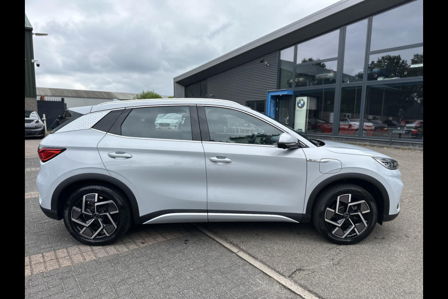 BYD ATTO 3 Design COMPLETE AUTO | RIJKLAAR INCL. FABR. GARANTIE T/M 2029 | AANDRIJFLIJN EN ACCU ZELFS T/M 2031