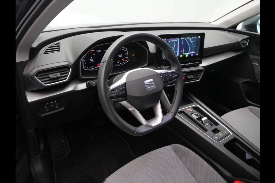 Seat Leon Sportstourer 1.0 eTSI 110pk DSG Style Business Intense Navigatie Wegkl. trekhaak Camera Acc 35