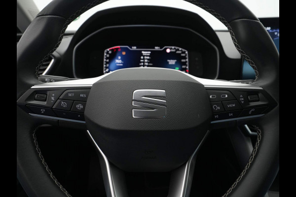 Seat Leon Sportstourer 1.0 eTSI 110pk DSG Style Business Intense Navigatie Wegkl. trekhaak Camera Acc 35